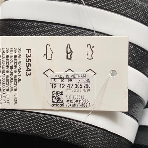 LAST 1 - NEW Adidas Adilette slides size 10 - unisex - Picture 9 of 9
